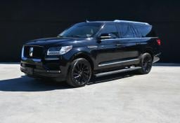 2021 Lincoln Navigator L photo