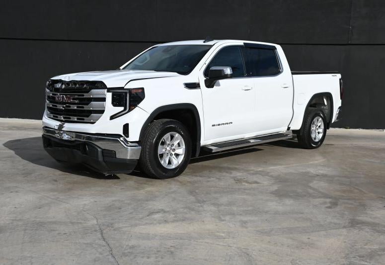 2023 GMC Sierra 1500 Crew Cab