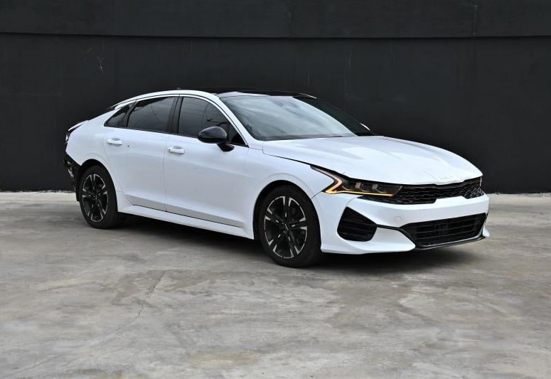 2023 Kia K5