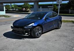2019 Tesla Model 3 photo