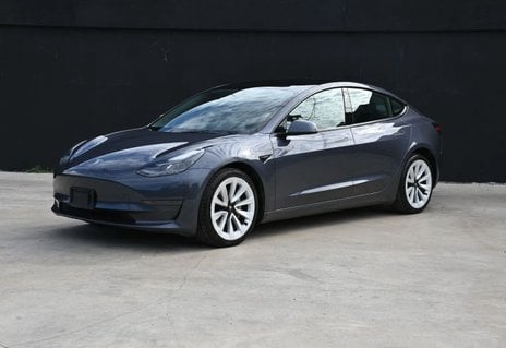 2023 Tesla Model 3 photo