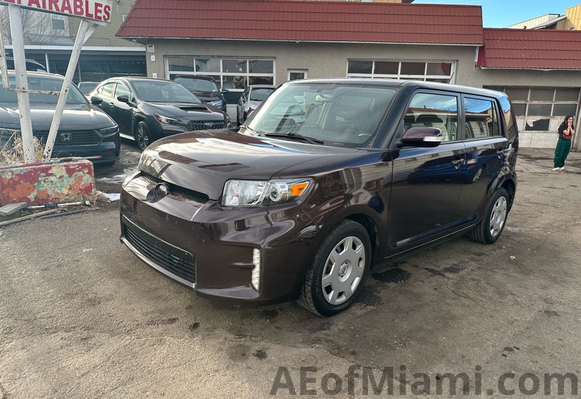 2013 Scion xB