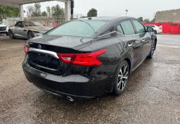 2017 Nissan Maxima photo