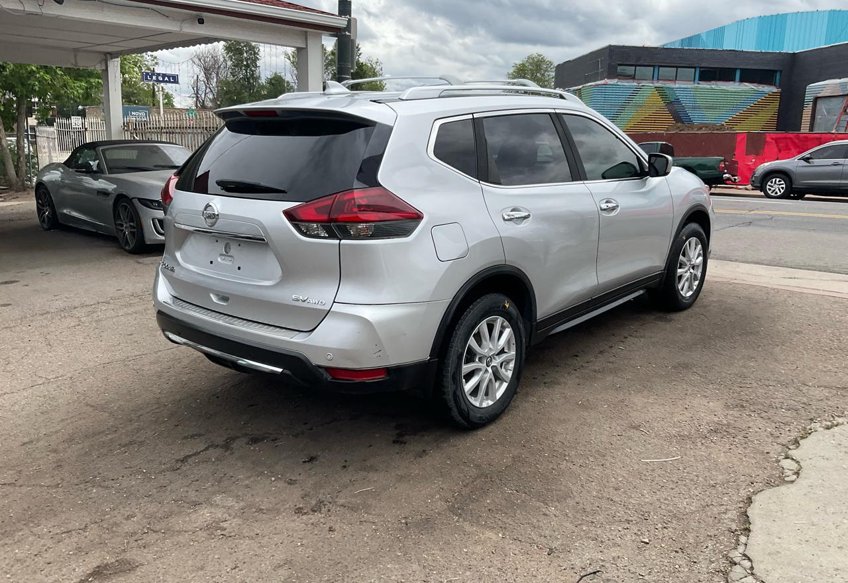 2020 Nissan Rogue