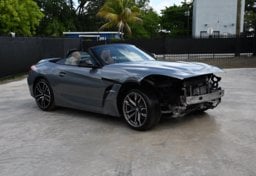 Picture of 2024 BMW Z4