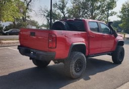 Picture of 2018 Chevrolet Colorado