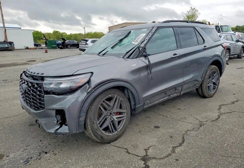 2025 Ford Explorer