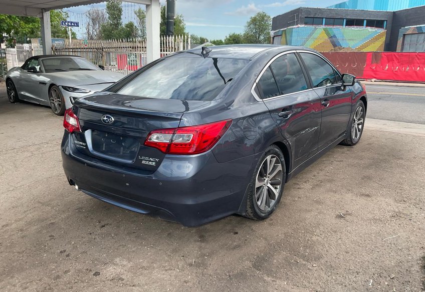 2017 Subaru Legacy