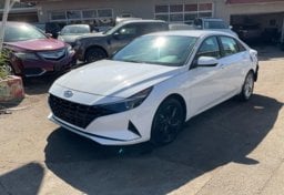 Picture of 2023 Hyundai Elantra Hybrid