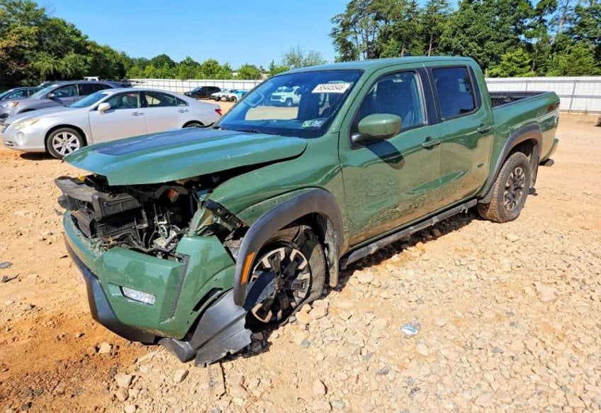 2023 Nissan Frontier Crew Cab