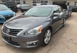 Picture of 2015 Nissan Altima