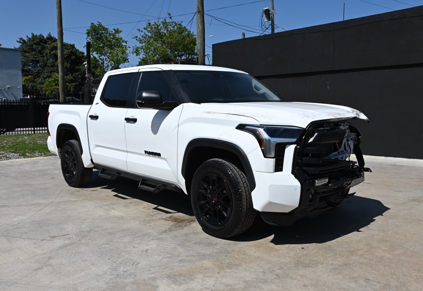 2024 Toyota Tundra CrewMax