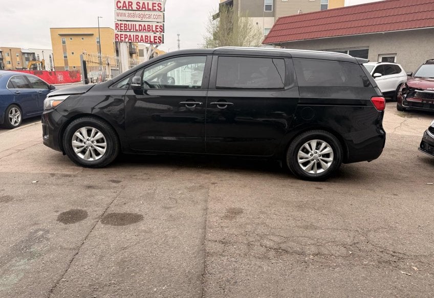 2016 Kia Sedona