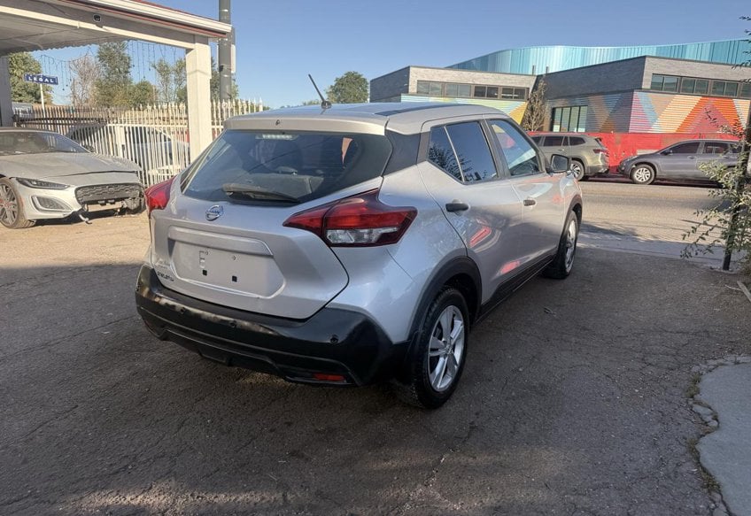 2020 Nissan Kicks