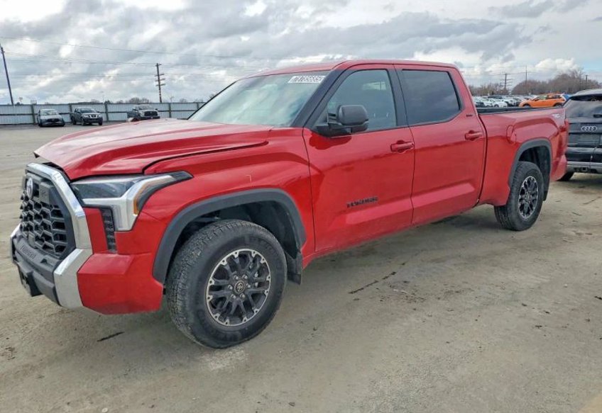 2025 Toyota Tundra CrewMax