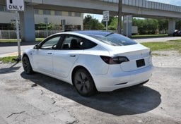 Picture of 2022 Tesla Model 3