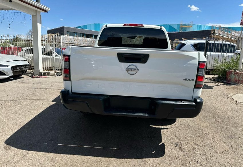 2024 Nissan Frontier
