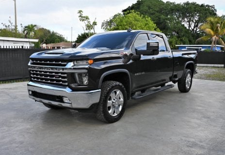 2020 Chevrolet Silverado 3500 HD Crew Cab video thumbnail