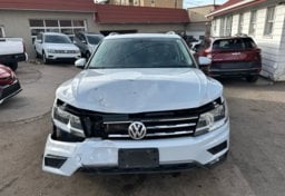 Picture of 2018 Volkswagen Tiguan