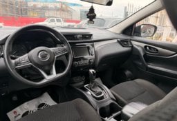 Picture of 2021 Nissan Rogue Sport