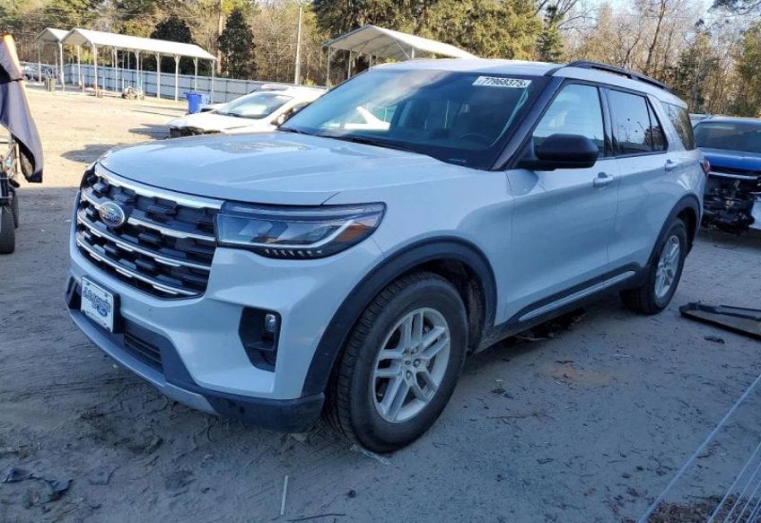 2025 Ford Explorer
