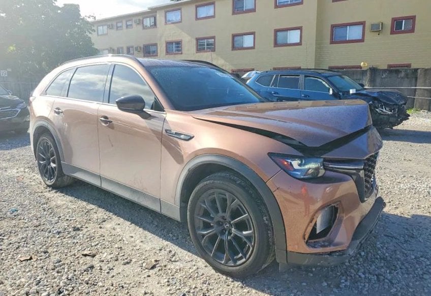 2025 Mazda CX-70