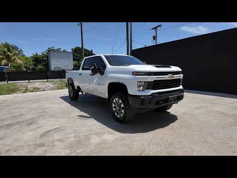 2024 Chevrolet Silverado 2500 HD Crew Cab video thumbnail