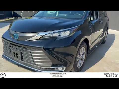 2024 Toyota Sienna video thumbnail