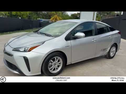 2022 Toyota Prius video thumbnail