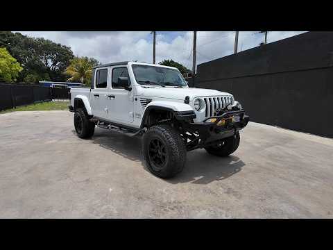 2020 Jeep Gladiator video thumbnail