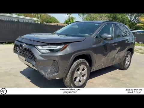 2025 Toyota RAV4 video thumbnail