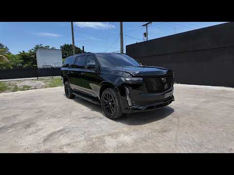2021 Cadillac Escalade ESV video thumbnail