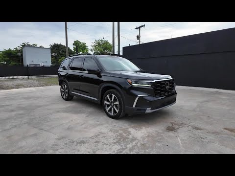 2023 Honda Pilot video thumbnail