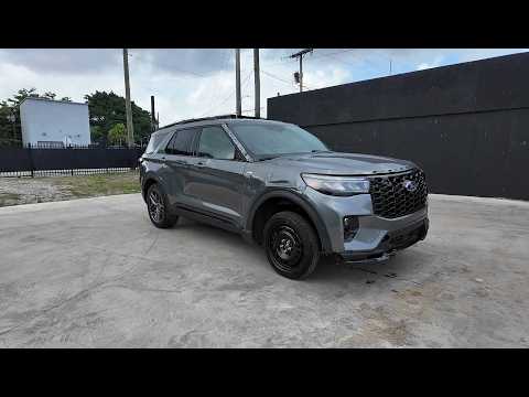 2025 Ford Explorer video thumbnail
