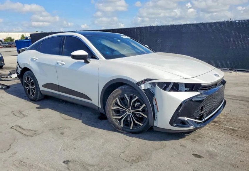 2023 Toyota Crown
